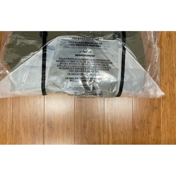 CANADA GOOSE ARMY GREEN MEDIUM LENGTH - Picture 4 of 4